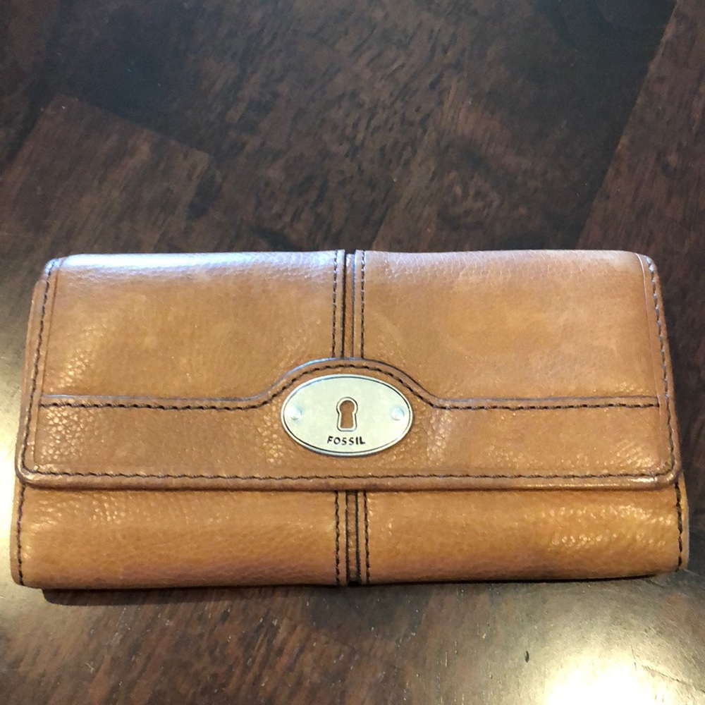 Fossil wallet